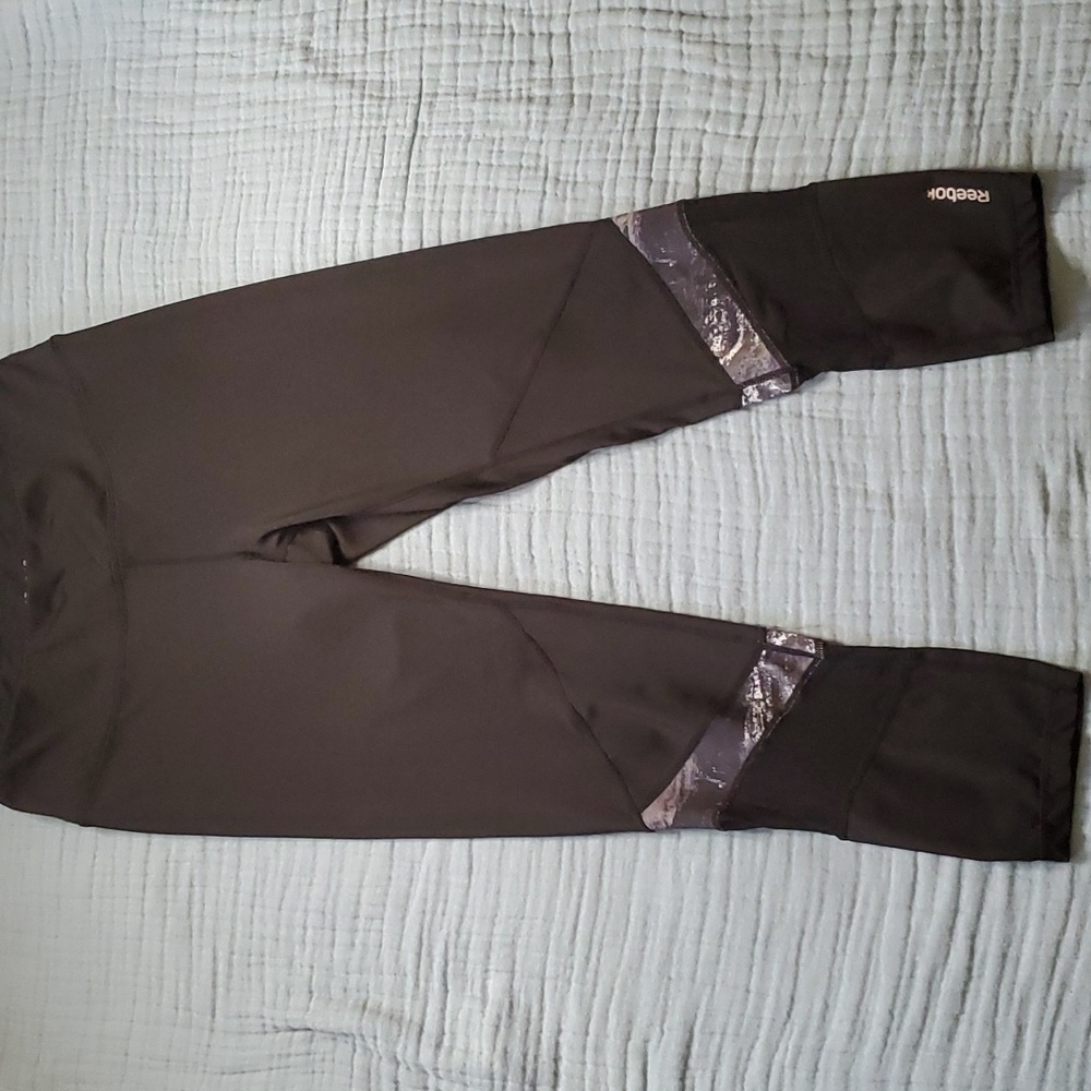Reebok active capris